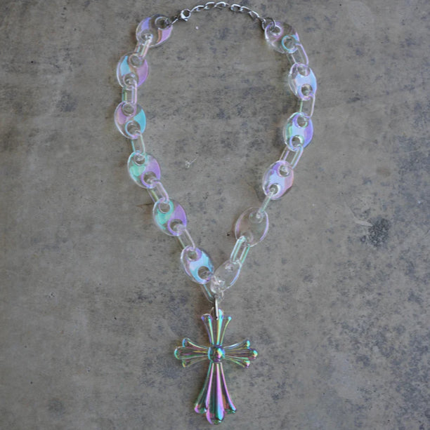 CROSS LINK NECKLACE