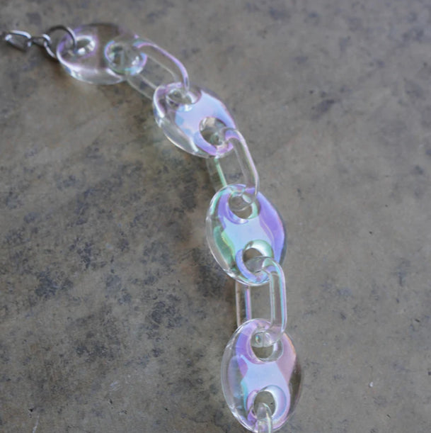 CROSS LINK NECKLACE